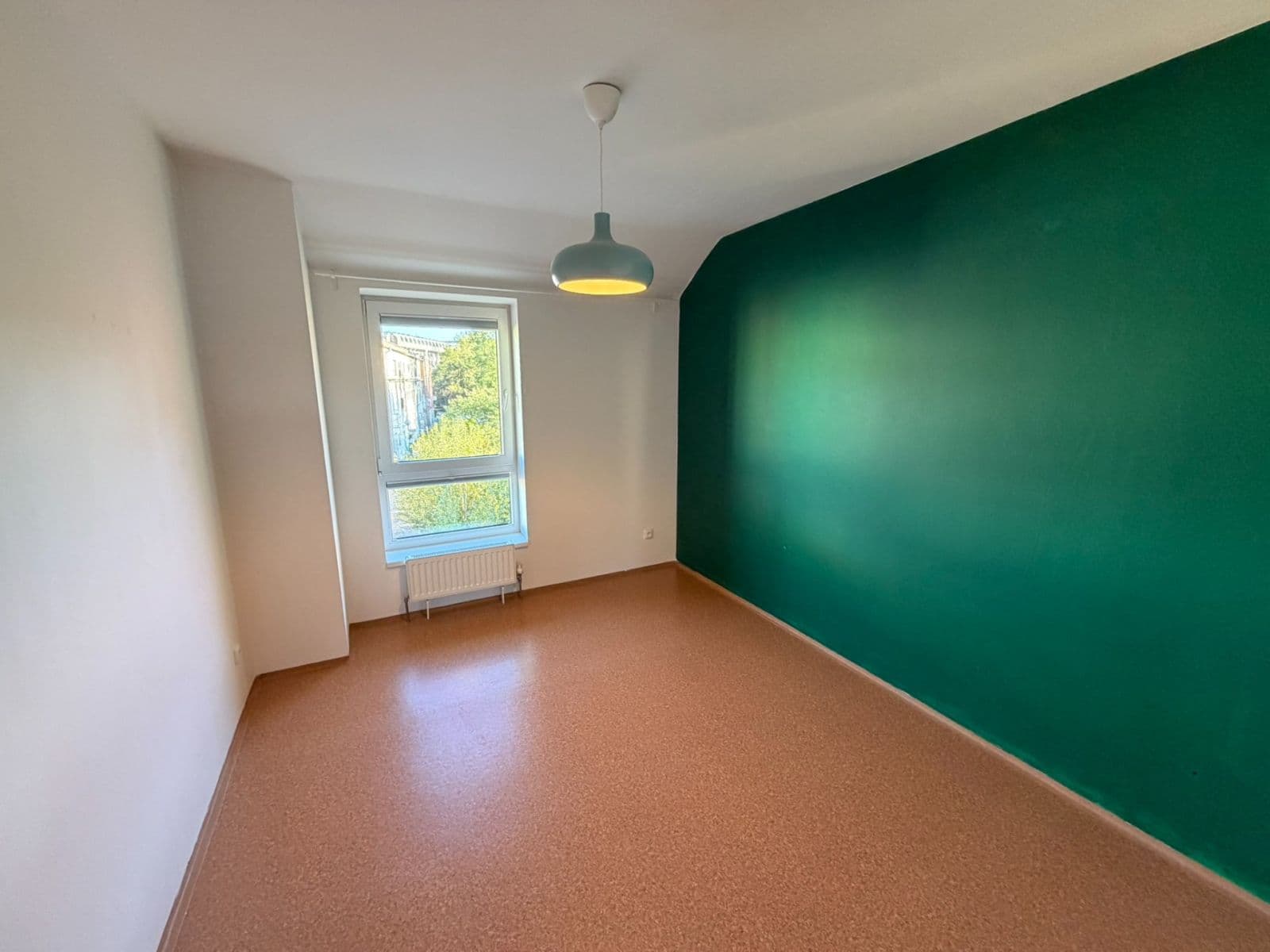 Pronájem bytu 4+kk 100 m², Chlumova, Jihlava, Kraj Vysočina Pronájem bytu 4+kk 100 m², Chlumova, Jihlava, Kraj Vysočina