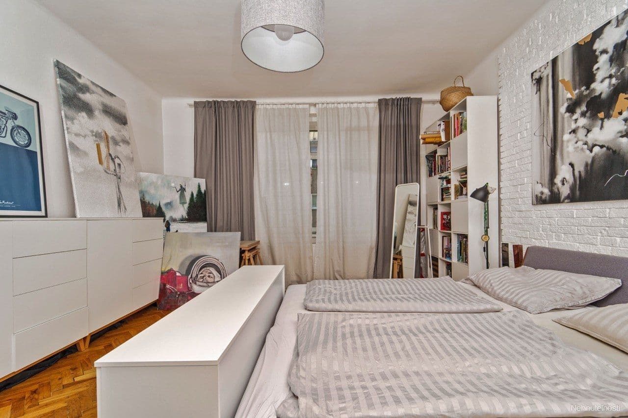 Pronájem bytu 2+1 63 m², Republiky, Žilina, Žilinský kraj Pronájem bytu 2+1 63 m², Republiky, Žilina, Žilinský kraj