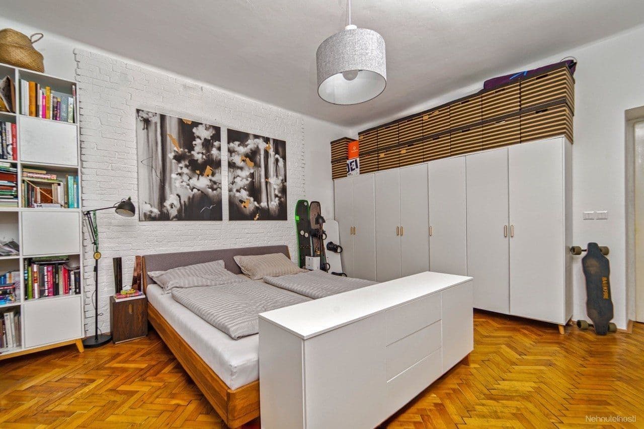 Pronájem bytu 2+1 63 m², Republiky, Žilina, Žilinský kraj Pronájem bytu 2+1 63 m², Republiky, Žilina, Žilinský kraj