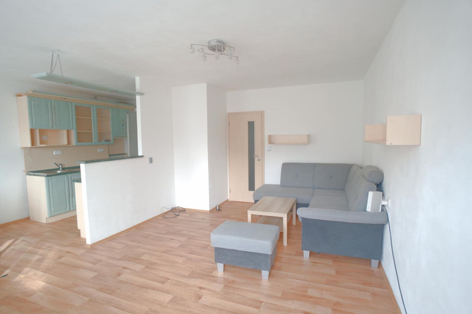 Pronájem bytu 3+1 80 m², Zrzavého, Praha, Praha Pronájem bytu 3+1 80 m², Zrzavého, Praha, Praha