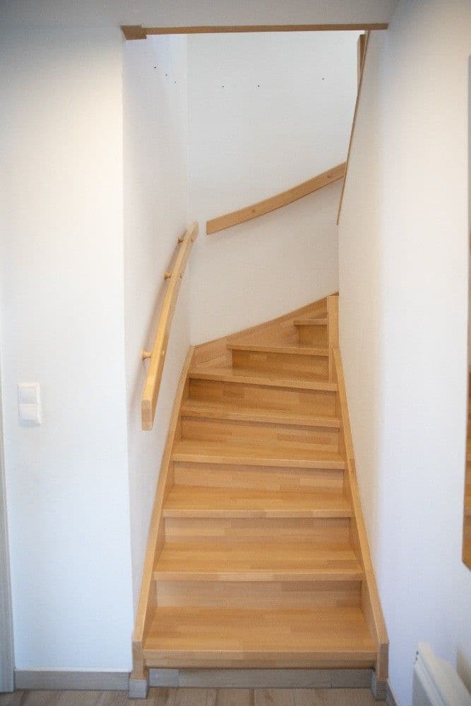 Prodej domu 118 m², pozemek 2.560 m², Postupice, Středočeský kraj Prodej domu 118 m², pozemek 2.560 m², Postupice, Středočeský kraj
