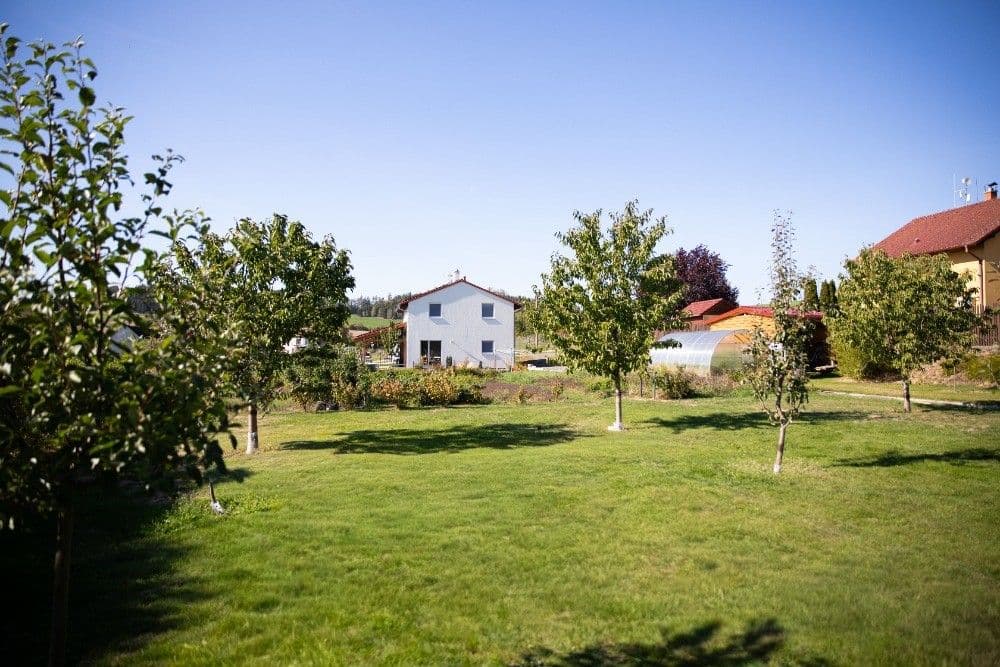 Prodej domu 118 m², pozemek 2.560 m², Postupice, Středočeský kraj Prodej domu 118 m², pozemek 2.560 m², Postupice, Středočeský kraj