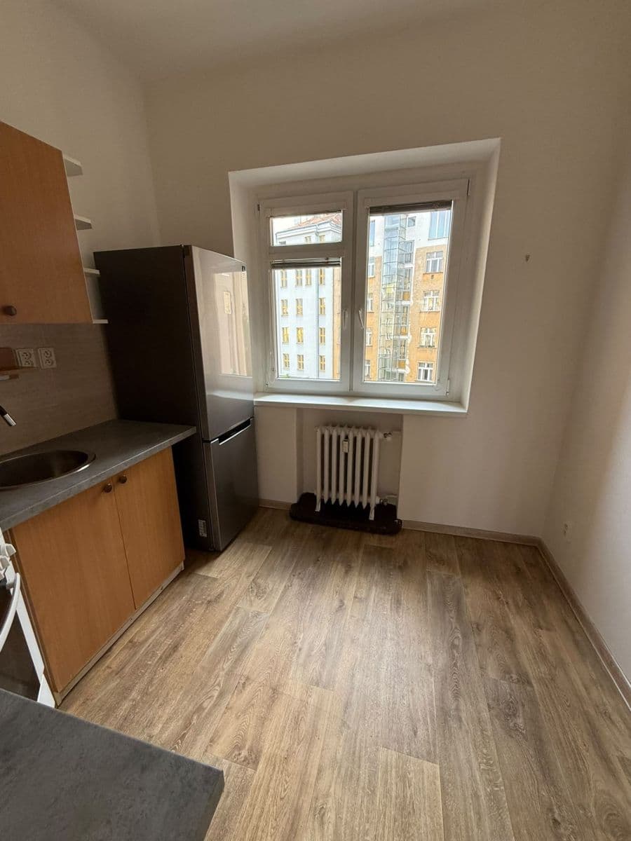 Pronájem bytu 1+1 35 m², Ondříčkova, Praha, Praha Pronájem bytu 1+1 35 m², Ondříčkova, Praha, Praha