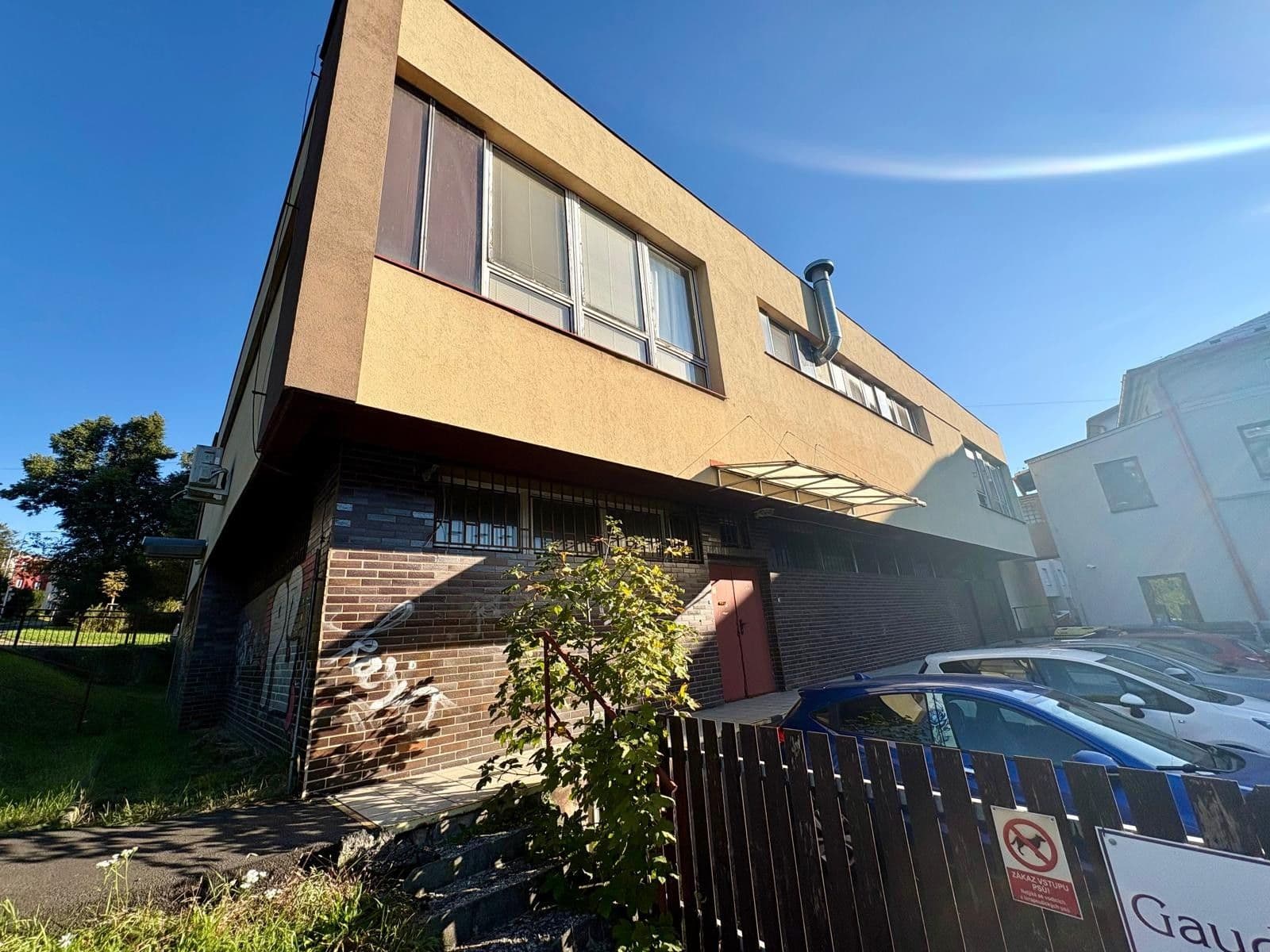 Prodej nebytového prostoru 1.056 m², Na Aleji, Frýdek-Místek, Moravskoslezský kraj Prodej nebytového prostoru 1.056 m², Na Aleji, Frýdek-Místek, Moravskoslezský kraj