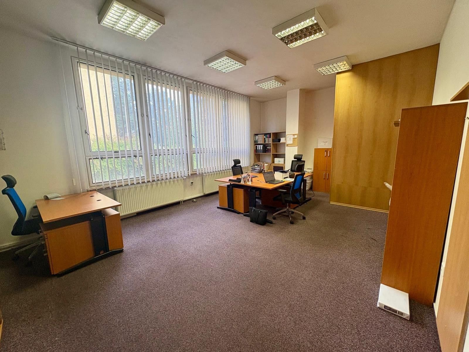 Prodej nebytového prostoru 1.056 m², Na Aleji, Frýdek-Místek, Moravskoslezský kraj Prodej nebytového prostoru 1.056 m², Na Aleji, Frýdek-Místek, Moravskoslezský kraj