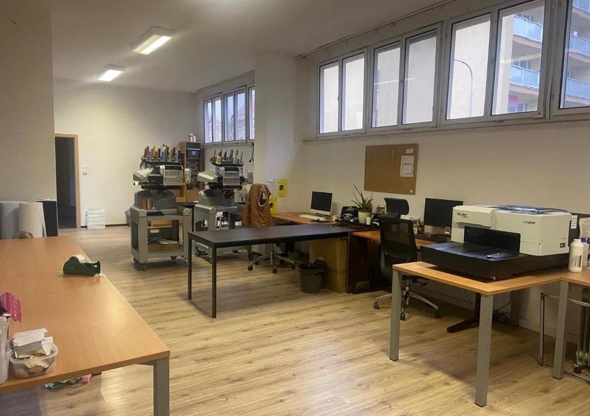 Prodej nebytového prostoru 1.056 m², Na Aleji, Frýdek-Místek, Moravskoslezský kraj Prodej nebytového prostoru 1.056 m², Na Aleji, Frýdek-Místek, Moravskoslezský kraj