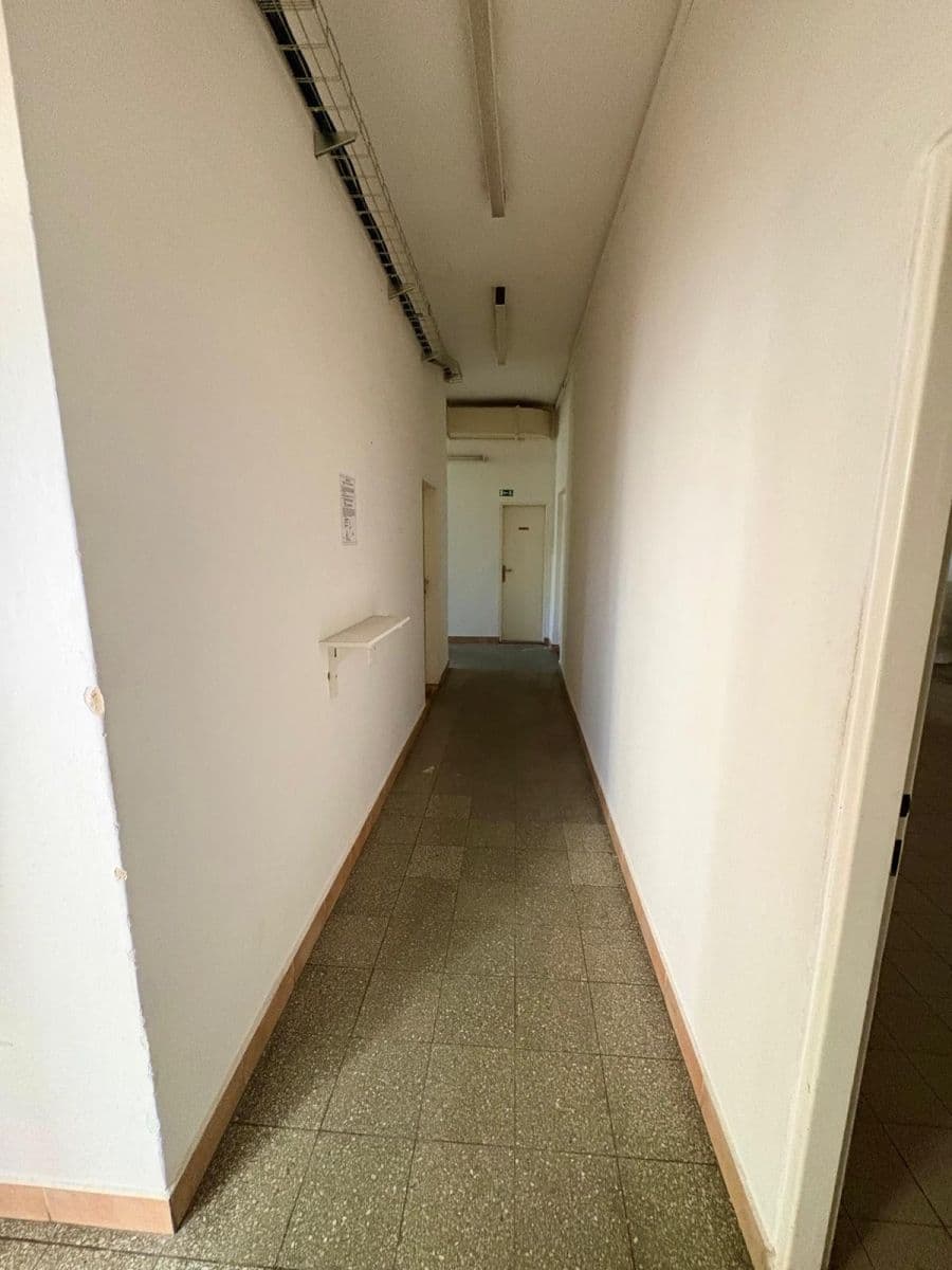 Prodej nebytového prostoru 1.056 m², Na Aleji, Frýdek-Místek, Moravskoslezský kraj Prodej nebytového prostoru 1.056 m², Na Aleji, Frýdek-Místek, Moravskoslezský kraj