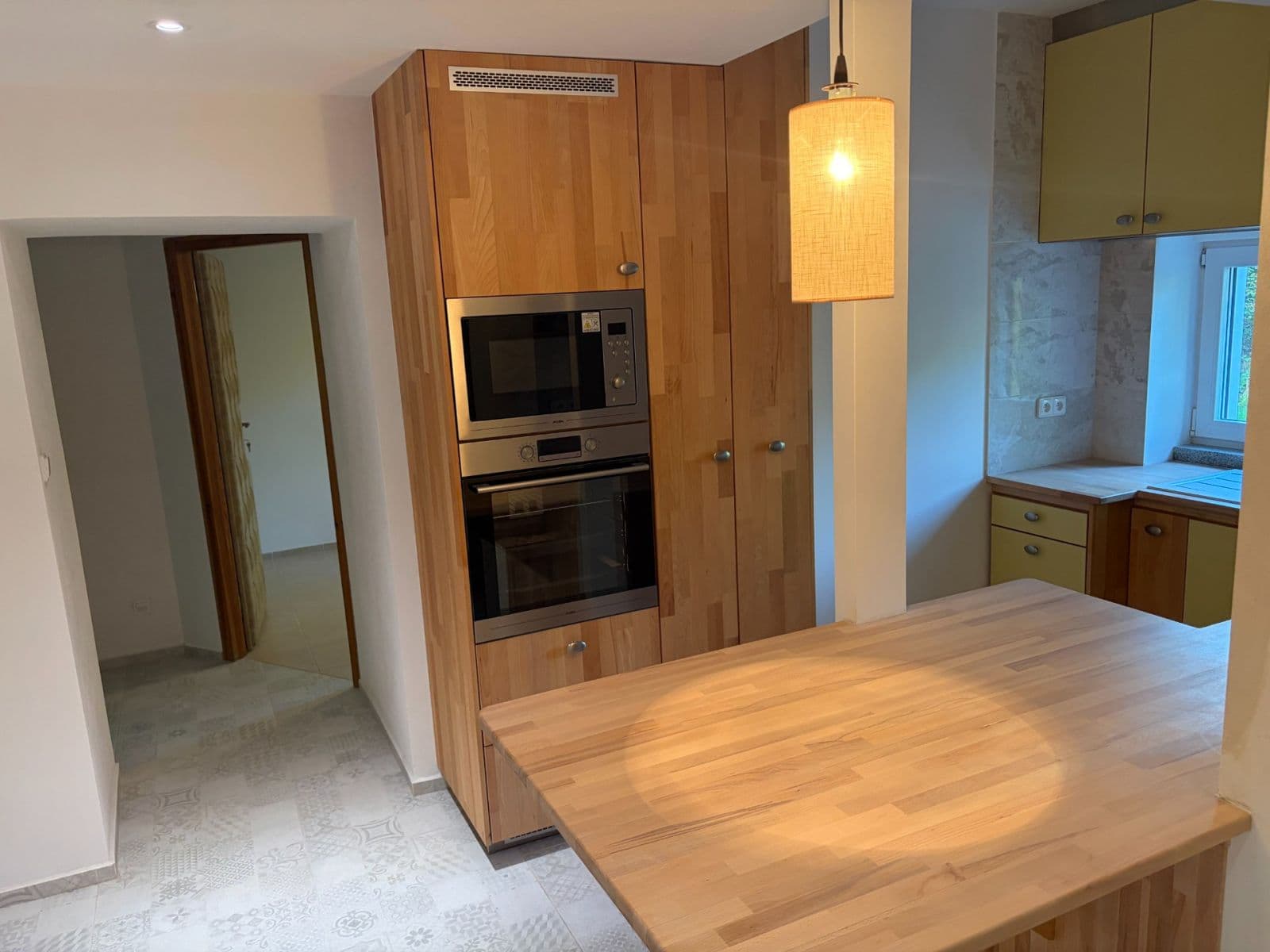 Pronájem bytu 3+1 75 m², Krhanice, Středočeský kraj Pronájem bytu 3+1 75 m², Krhanice, Středočeský kraj