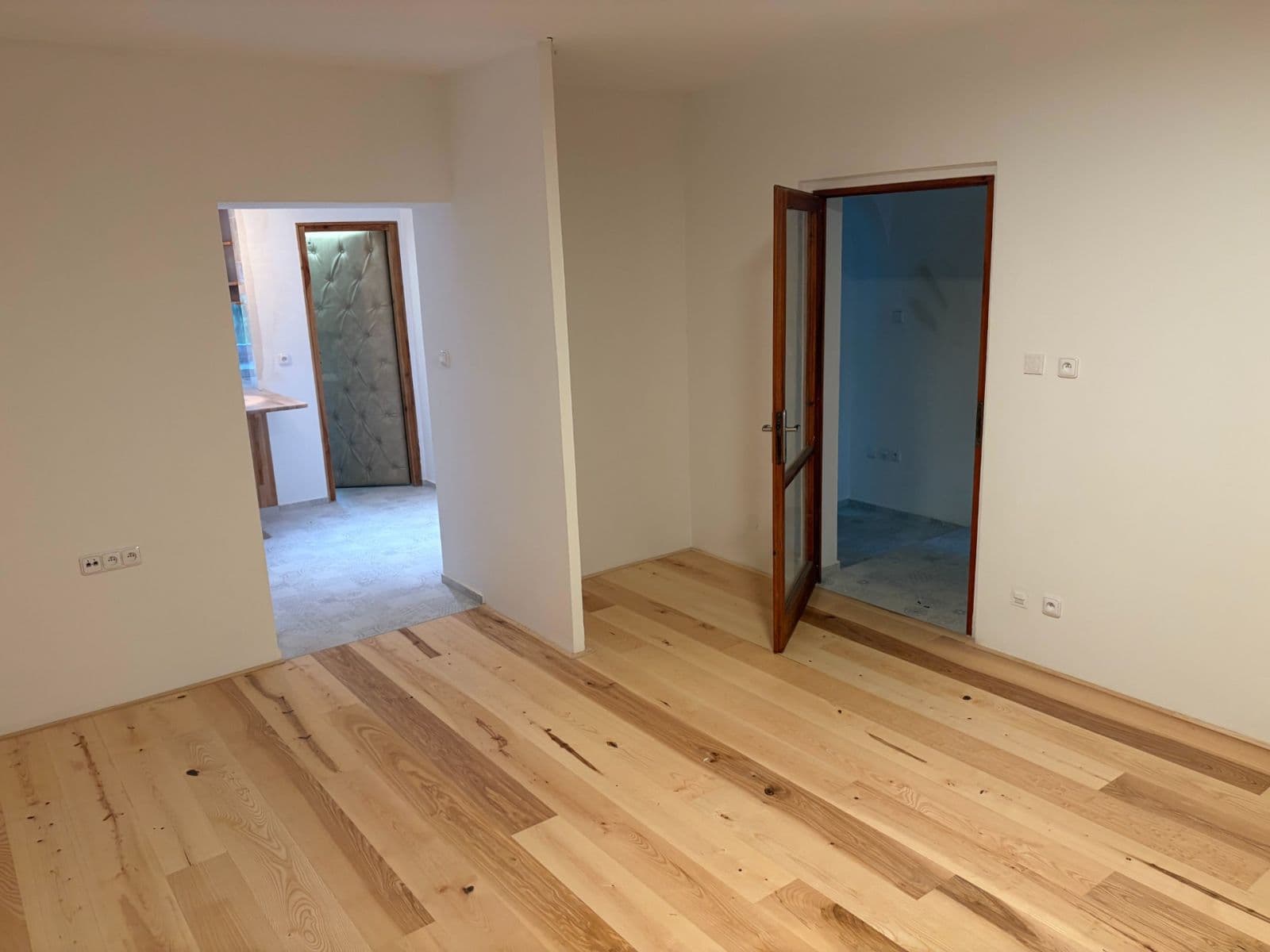 Pronájem bytu 3+1 75 m², Krhanice, Středočeský kraj Pronájem bytu 3+1 75 m², Krhanice, Středočeský kraj