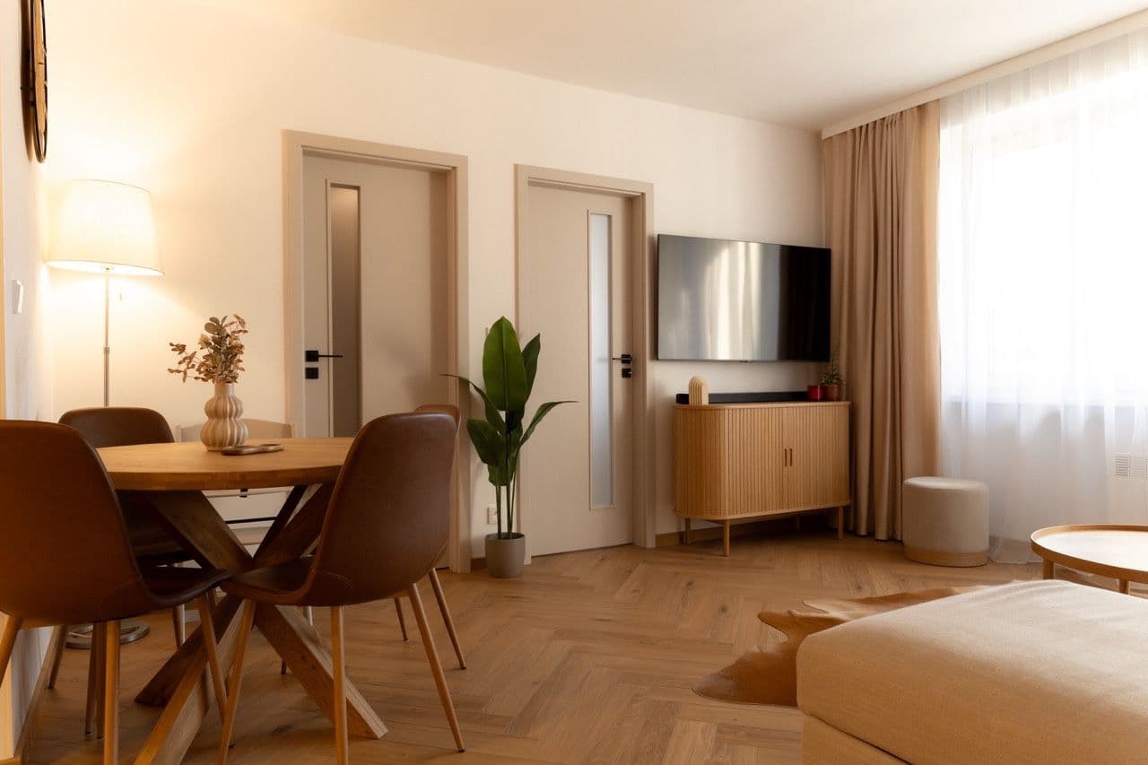 Prodej bytu 2+kk 50 m², Špindlerův Mlýn, Královéhradecký kraj Prodej bytu 2+kk 50 m², Špindlerův Mlýn, Královéhradecký kraj