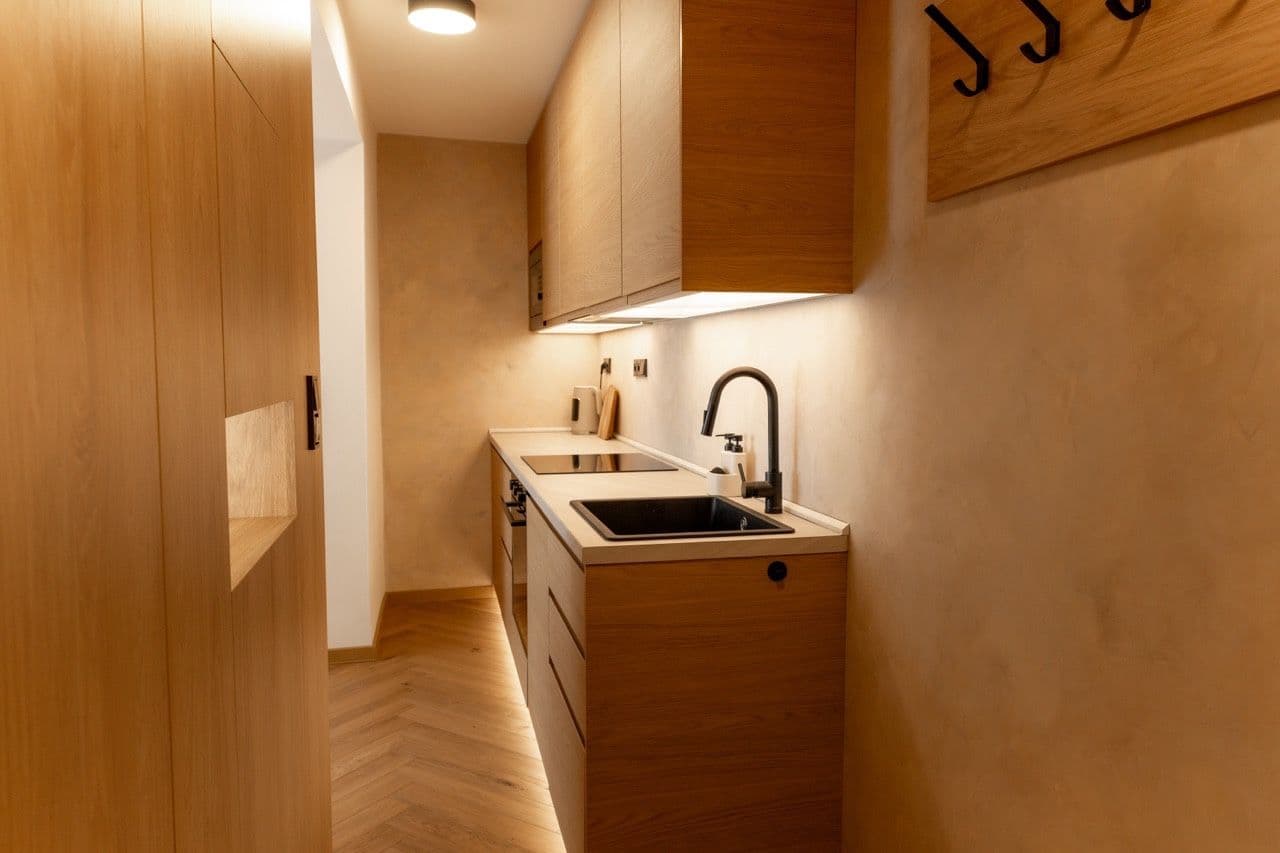 Prodej bytu 2+kk 50 m², Špindlerův Mlýn, Královéhradecký kraj Prodej bytu 2+kk 50 m², Špindlerův Mlýn, Královéhradecký kraj