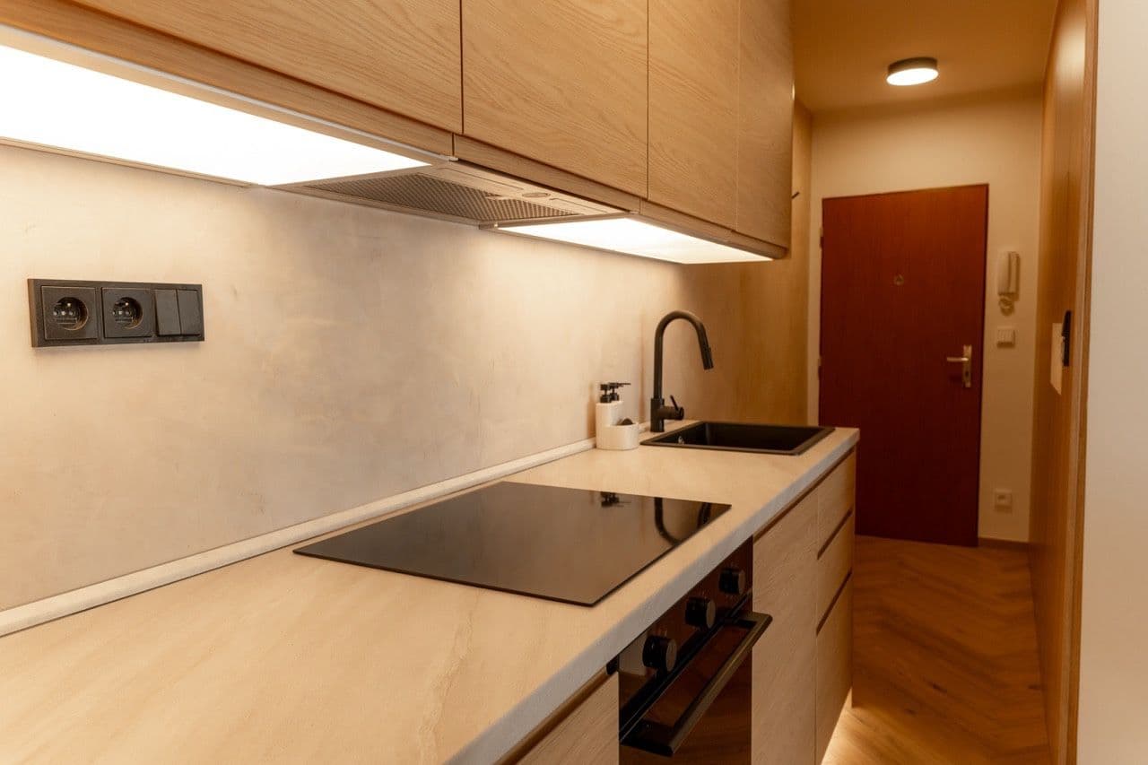 Prodej bytu 2+kk 50 m², Špindlerův Mlýn, Královéhradecký kraj Prodej bytu 2+kk 50 m², Špindlerův Mlýn, Královéhradecký kraj