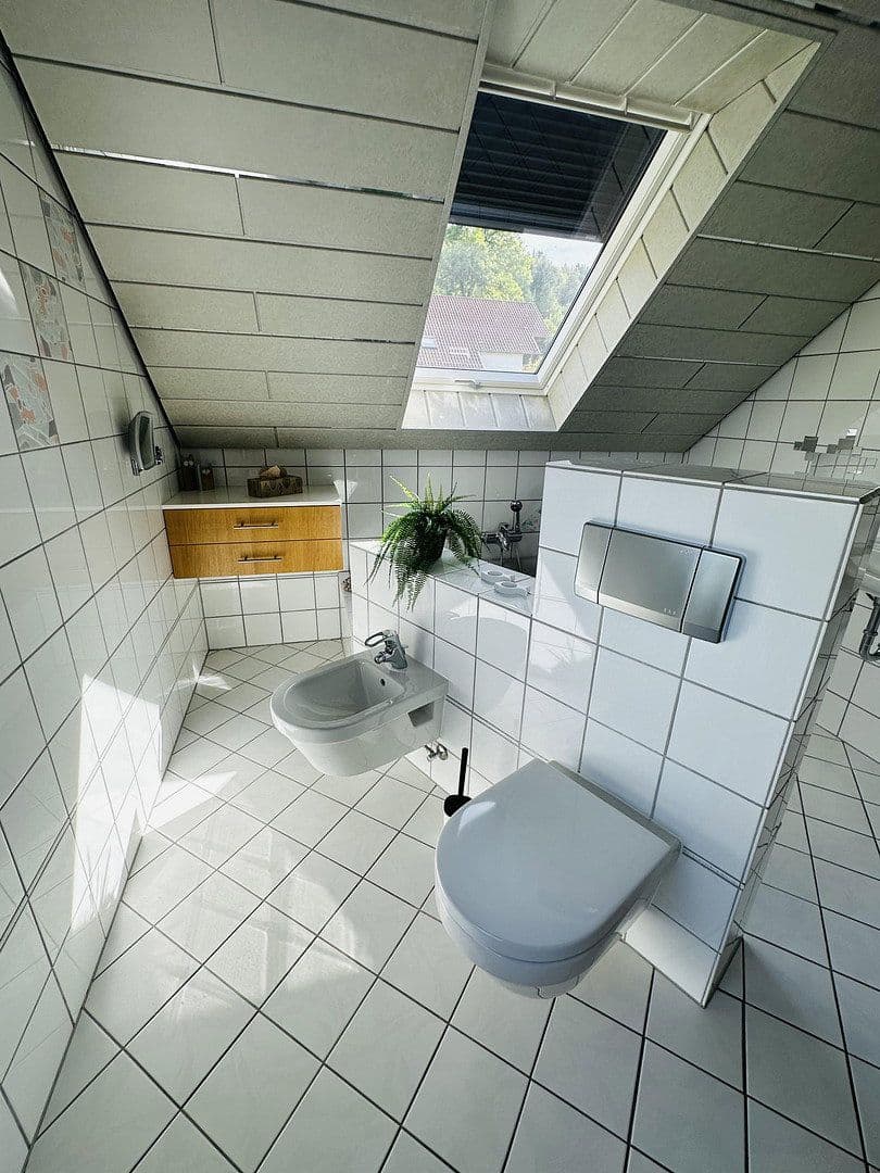 Prodej domu 243 m², pozemek 904 m², Merzig, Země Sársko Prodej domu 243 m², pozemek 904 m², Merzig, Země Sársko