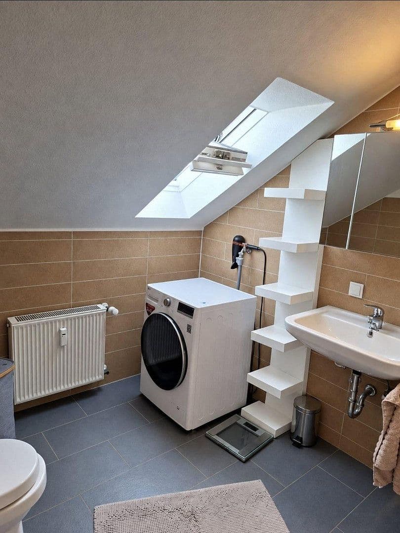 Prodej bytu 3+1 58 m², Gerresheimerst 146, Hilden, Severní Porýní-Vestfálsko Prodej bytu 3+1 58 m², Gerresheimerst 146, Hilden, Severní Porýní-Vestfálsko