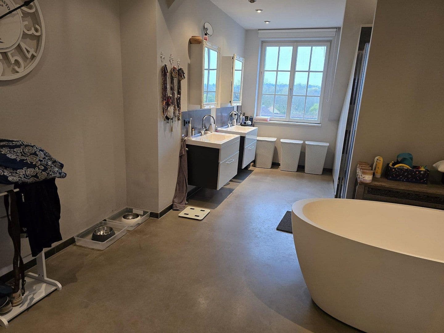 Pronájem bytu 4+1 235 m², Am Rosengarten 20, Fulda, Hessen Pronájem bytu 4+1 235 m², Am Rosengarten 20, Fulda, Hessen