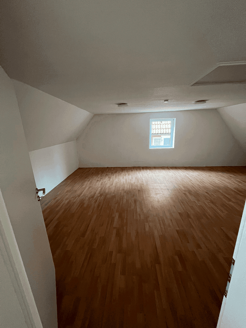 Pronájem bytu 3+1 79 m², Dornstetten, Bádensko-Württembersko Pronájem bytu 3+1 79 m², Dornstetten, Bádensko-Württembersko