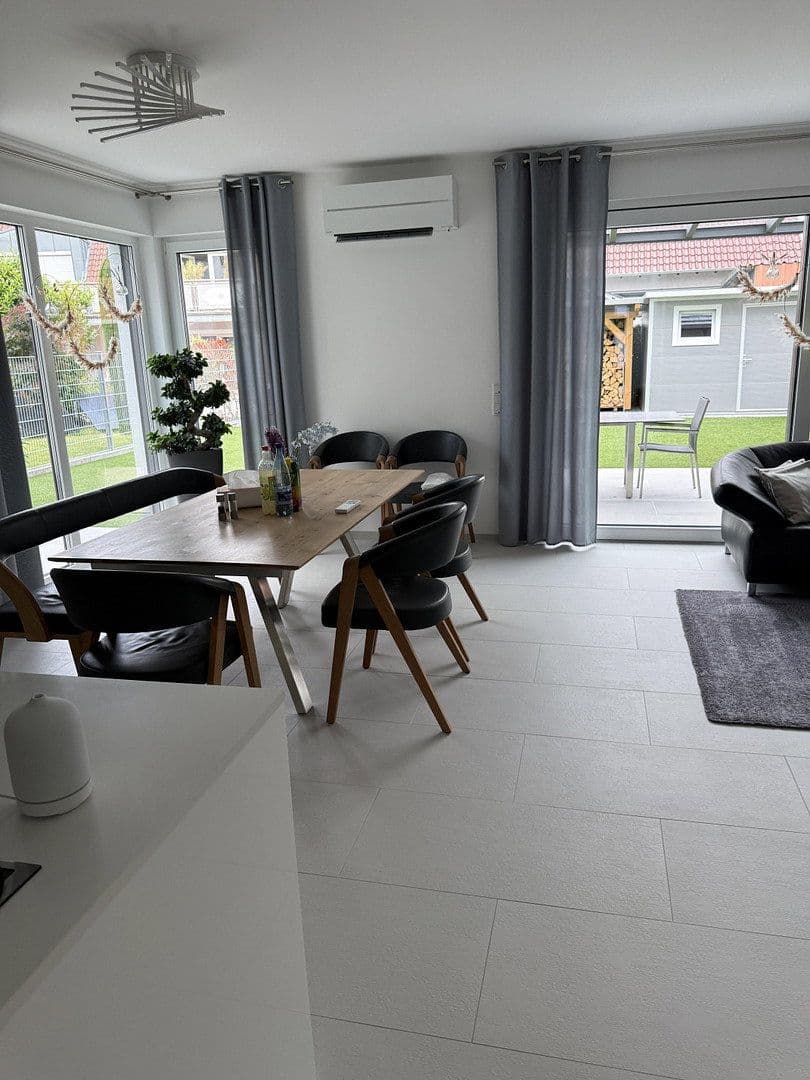Prodej domu 192 m², pozemek 323 m², Schifferstadt, Porýní-Falc Prodej domu 192 m², pozemek 323 m², Schifferstadt, Porýní-Falc