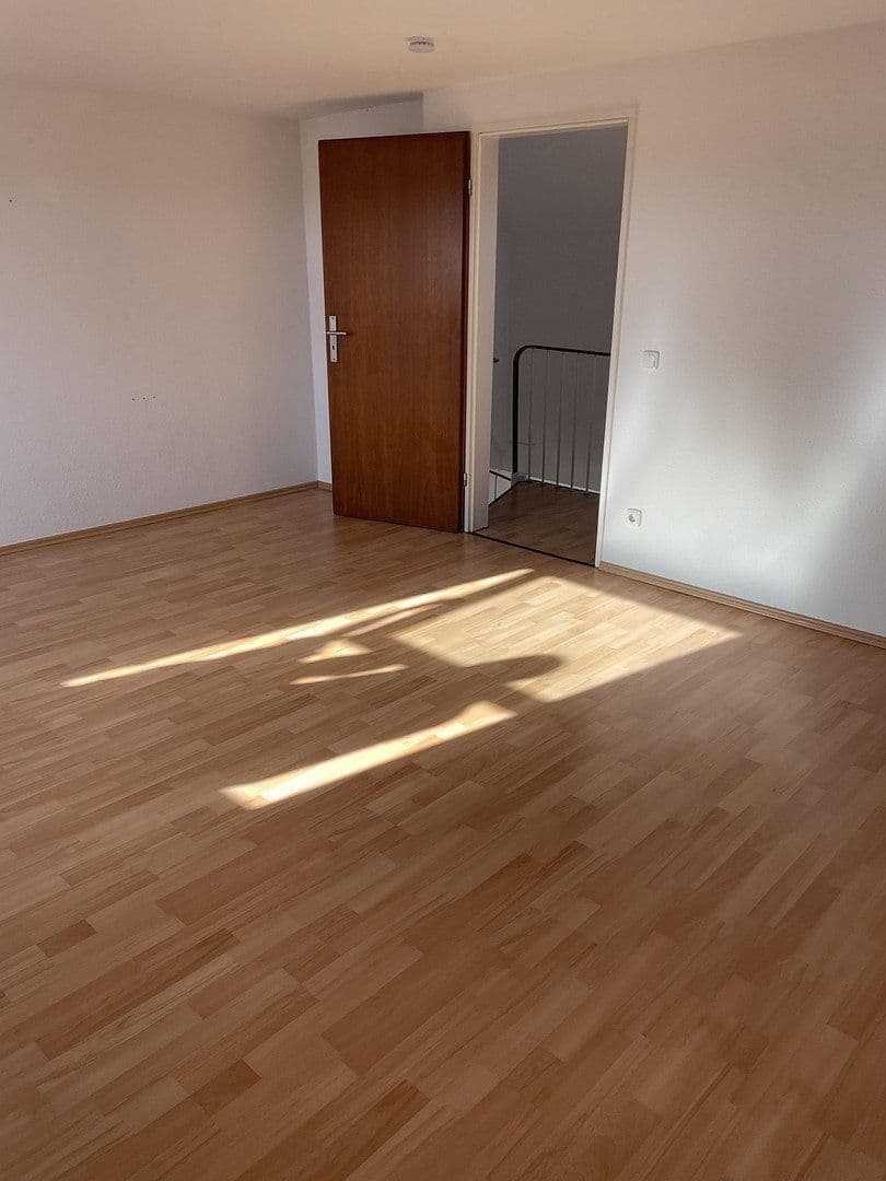Pronájem bytu 2+1 92 m², Bergheim, Severní Porýní-Vestfálsko Pronájem bytu 2+1 92 m², Bergheim, Severní Porýní-Vestfálsko