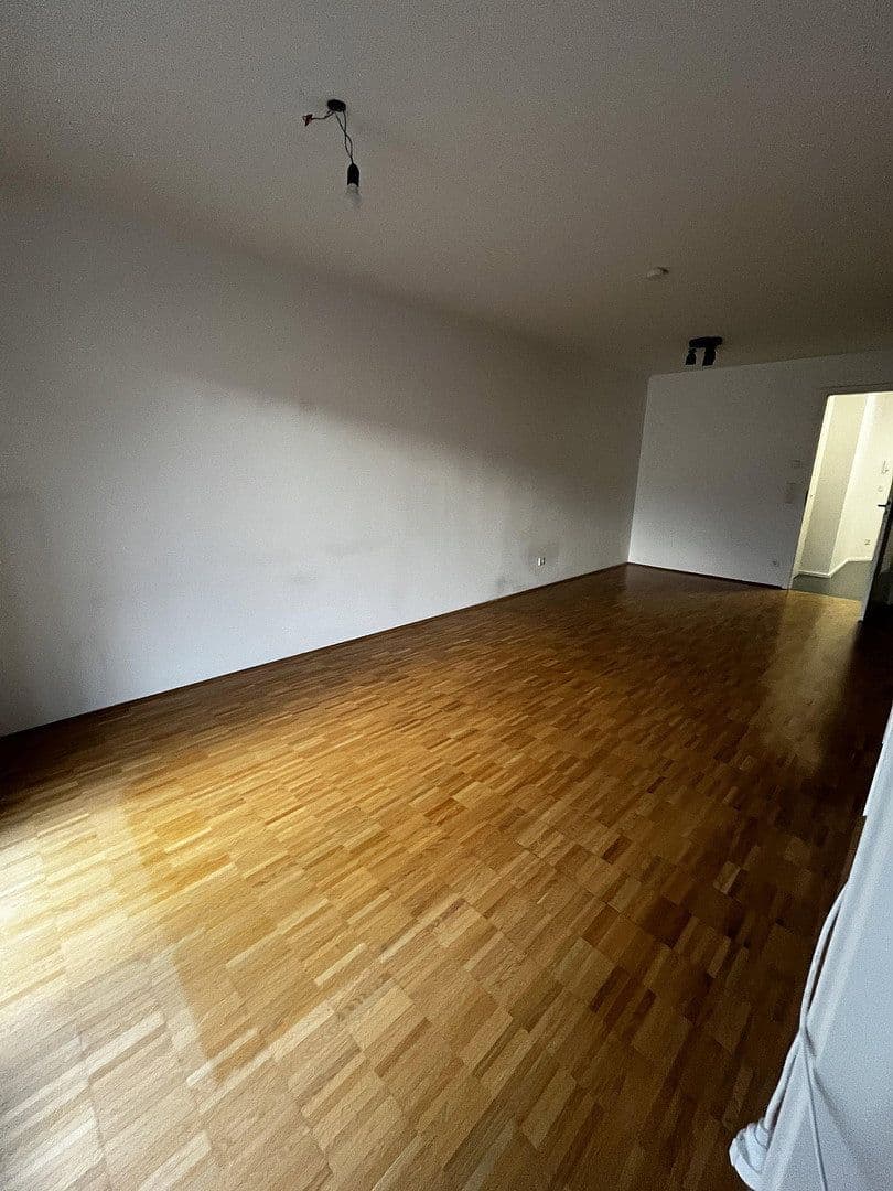 Pronájem bytu 2+1 55 m², Albertus-Magnus-Straße 28, Ingolstadt, Bavorsko Pronájem bytu 2+1 55 m², Albertus-Magnus-Straße 28, Ingolstadt, Bavorsko