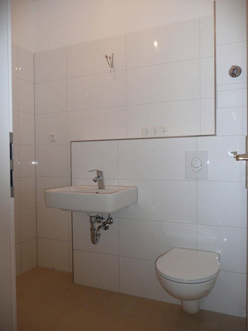 Prodej bytu 2+1 55 m², Berlin, Berlín Prodej bytu 2+1 55 m², Berlin, Berlín