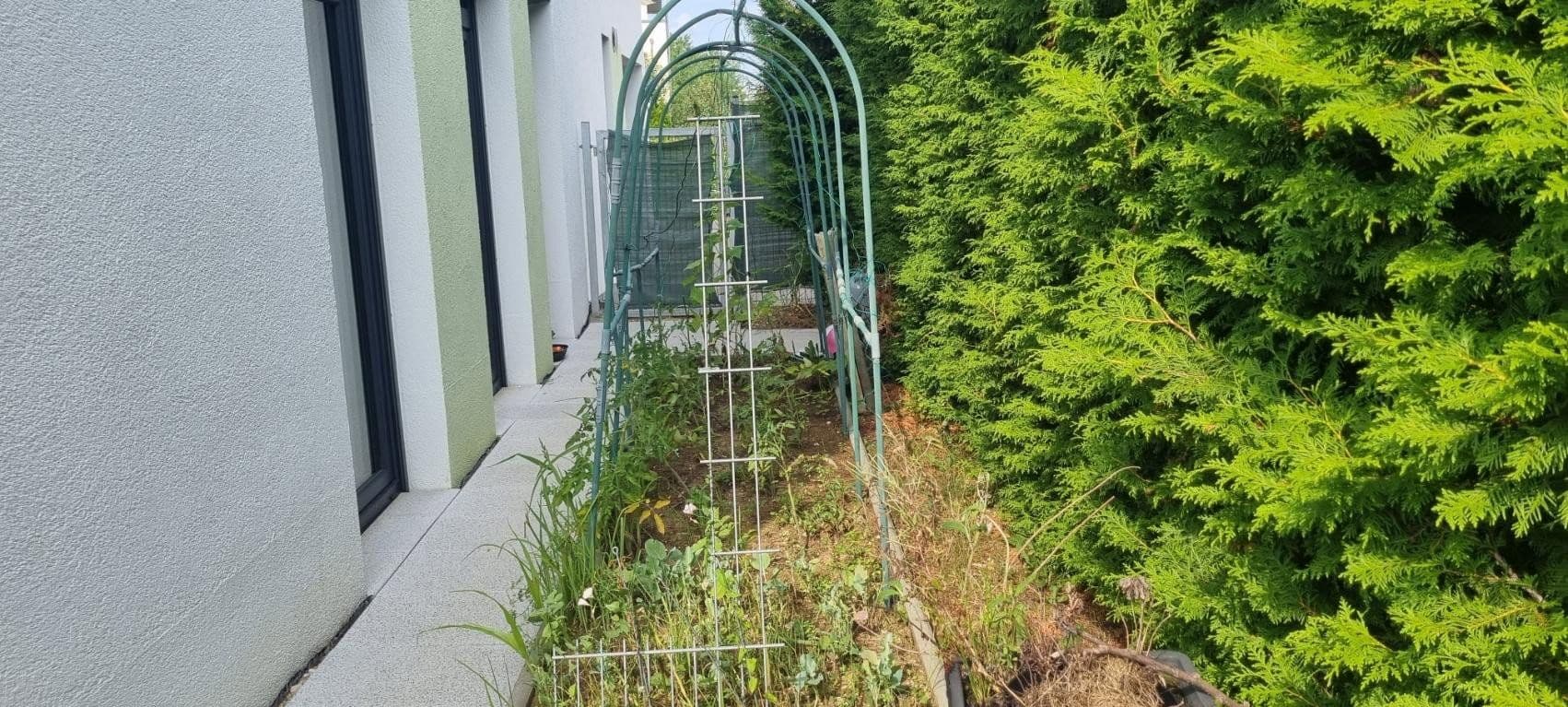 Pronájem domu 150 m², pozemek 440 m², Nürtingen, Bádensko-Württembersko Pronájem domu 150 m², pozemek 440 m², Nürtingen, Bádensko-Württembersko
