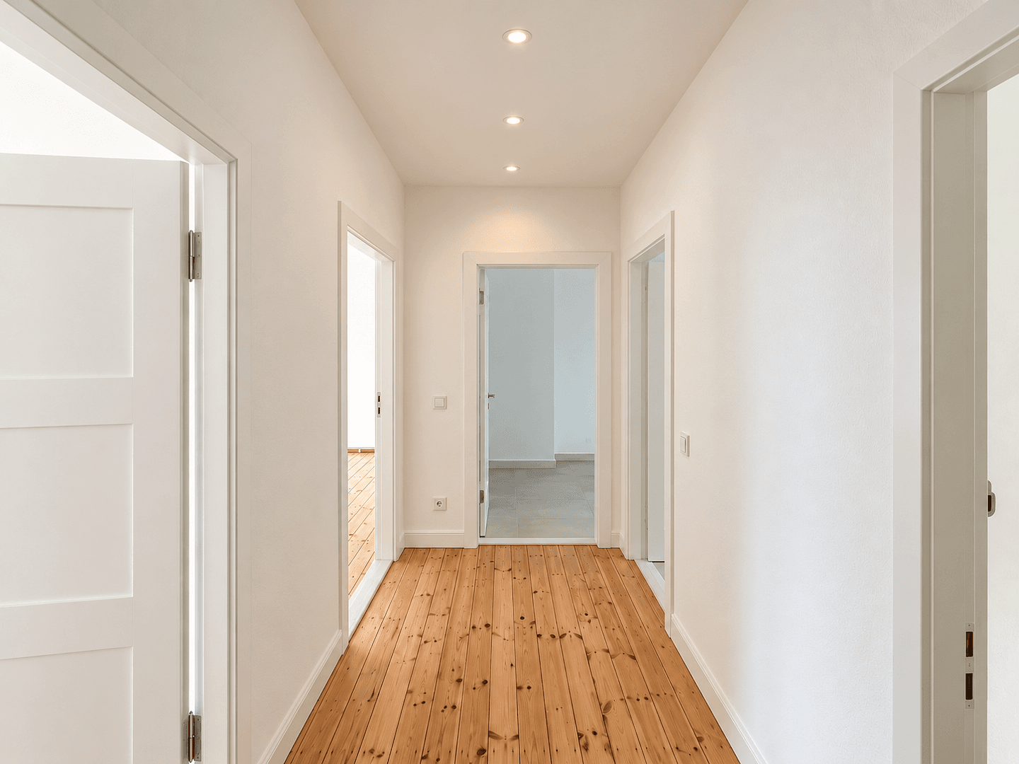 Prodej bytu 3+1 62 m², Davoser Straße, Berlin, Berlín Prodej bytu 3+1 62 m², Davoser Straße, Berlin, Berlín