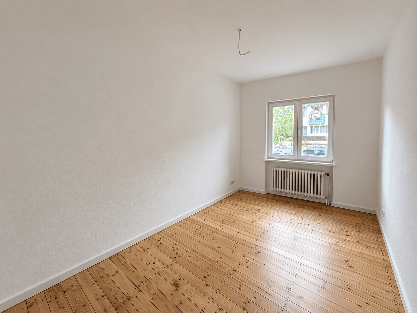 Prodej bytu 3+1 62 m², Davoser Straße, Berlin, Berlín Prodej bytu 3+1 62 m², Davoser Straße, Berlin, Berlín