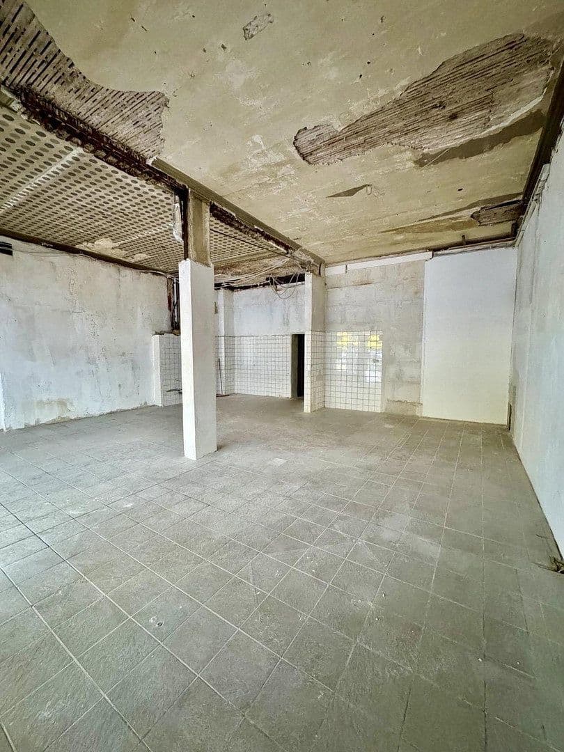 Pronájem nebytového prostoru 130 m², Bochumer Straße 36, Essen, Severní Porýní-Vestfálsko Pronájem nebytového prostoru 130 m², Bochumer Straße 36, Essen, Severní Porýní-Vestfálsko