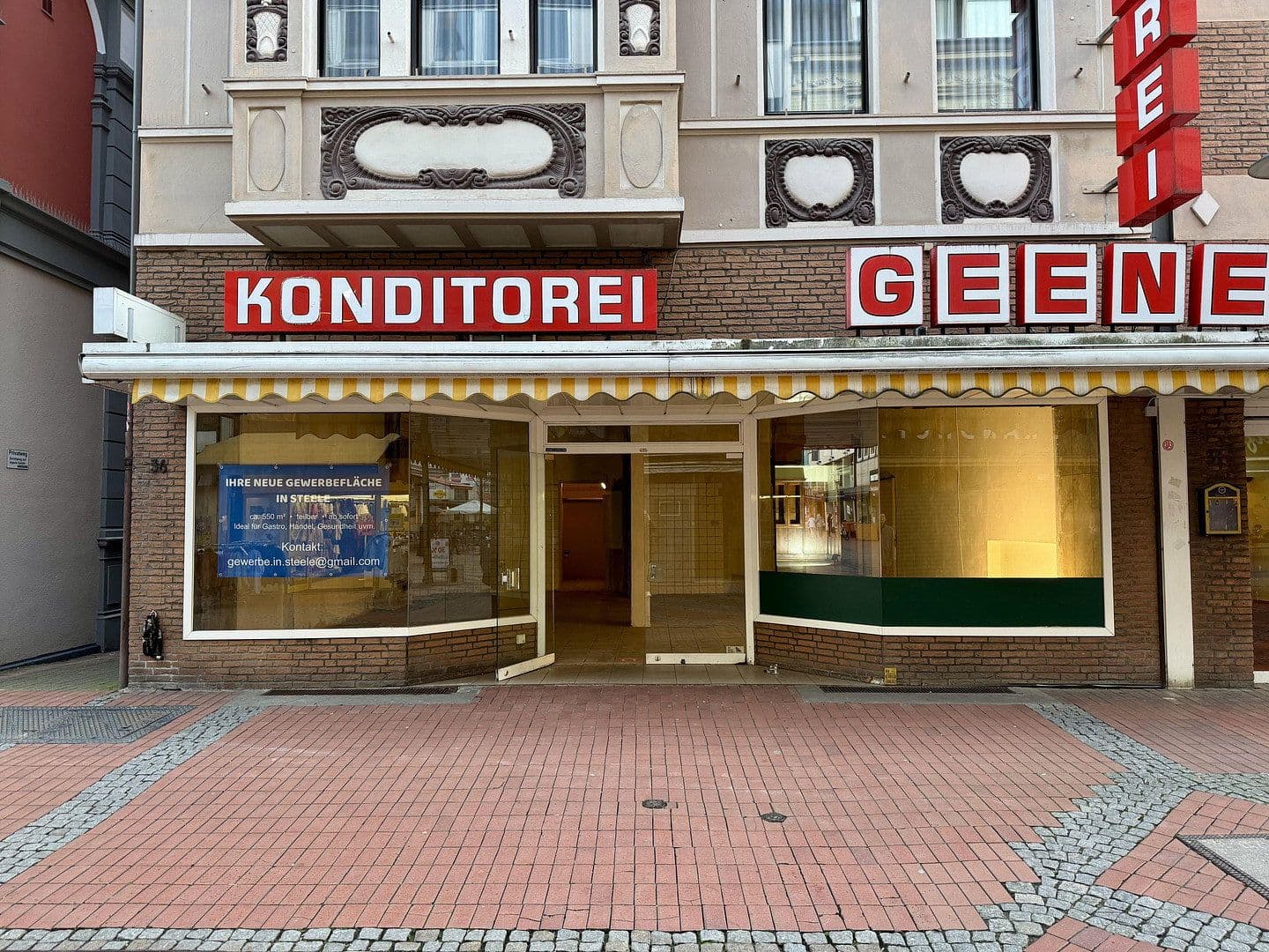Pronájem nebytového prostoru 130 m², Bochumer Straße 36, Essen, Severní Porýní-Vestfálsko Pronájem nebytového prostoru 130 m², Bochumer Straße 36, Essen, Severní Porýní-Vestfálsko