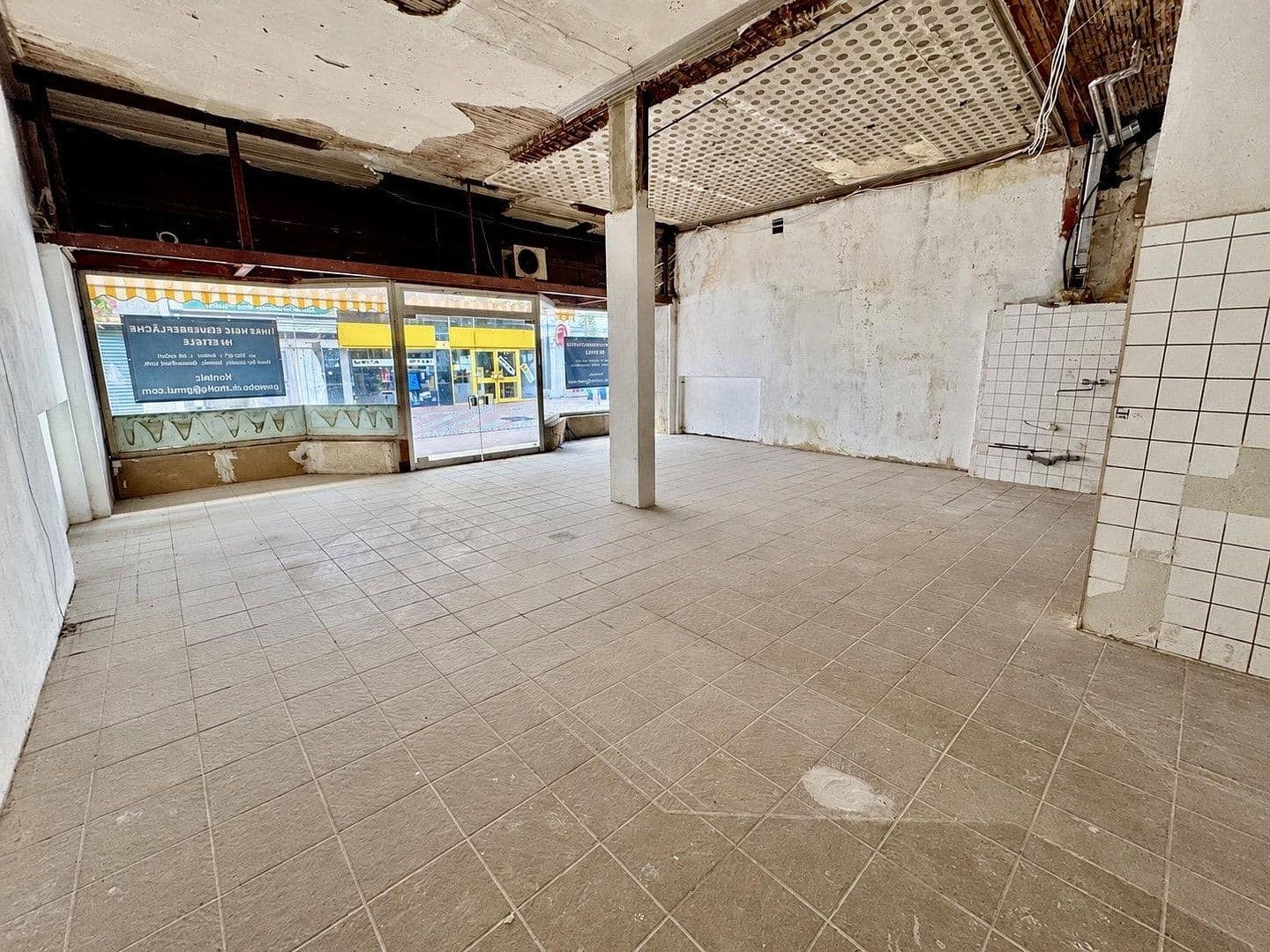 Pronájem nebytového prostoru 130 m², Bochumer Straße 36, Essen, Severní Porýní-Vestfálsko Pronájem nebytového prostoru 130 m², Bochumer Straße 36, Essen, Severní Porýní-Vestfálsko