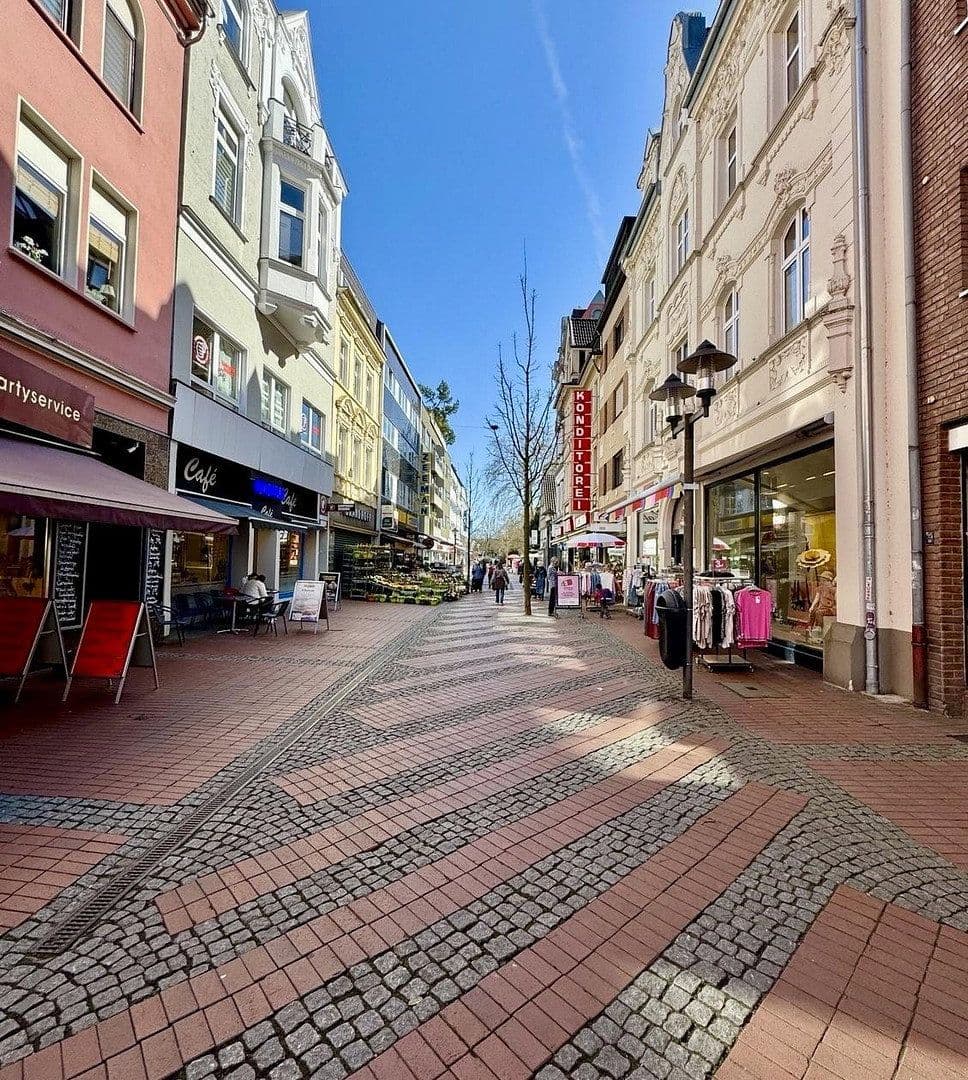 Pronájem nebytového prostoru 130 m², Bochumer Straße 36, Essen, Severní Porýní-Vestfálsko Pronájem nebytového prostoru 130 m², Bochumer Straße 36, Essen, Severní Porýní-Vestfálsko