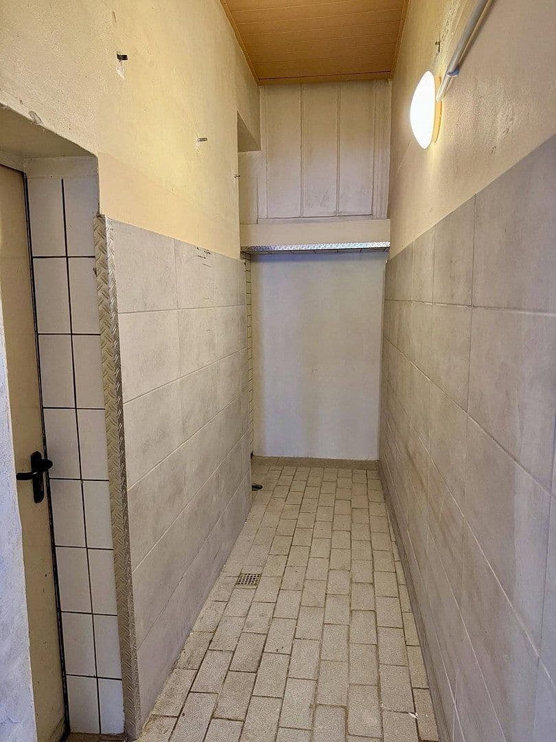 Pronájem nebytového prostoru 130 m², Bochumer Straße 36, Essen, Severní Porýní-Vestfálsko Pronájem nebytového prostoru 130 m², Bochumer Straße 36, Essen, Severní Porýní-Vestfálsko