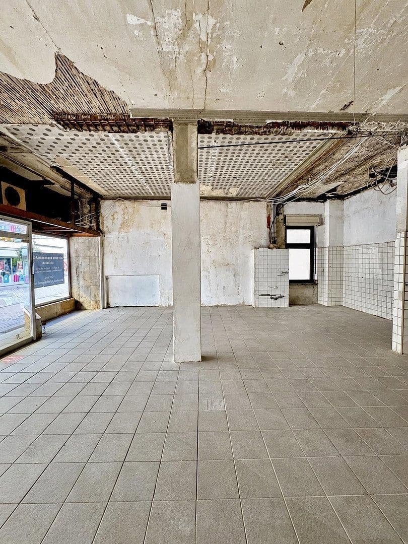 Pronájem nebytového prostoru 130 m², Bochumer Straße 36, Essen, Severní Porýní-Vestfálsko Pronájem nebytového prostoru 130 m², Bochumer Straße 36, Essen, Severní Porýní-Vestfálsko