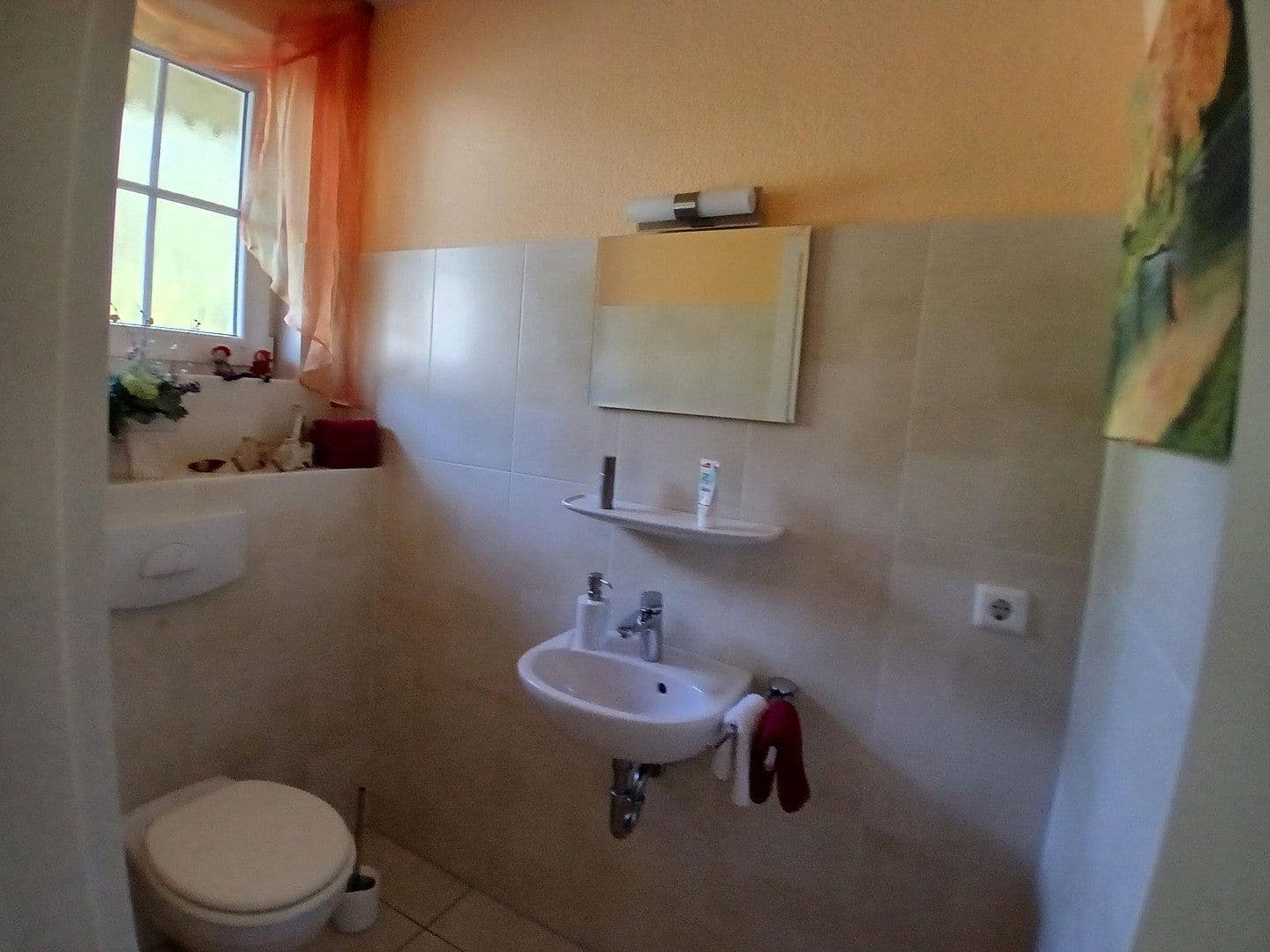 Prodej domu 132 m², pozemek 632 m², Pergweg 17, Manderscheid, Porýní-Falc Prodej domu 132 m², pozemek 632 m², Pergweg 17, Manderscheid, Porýní-Falc