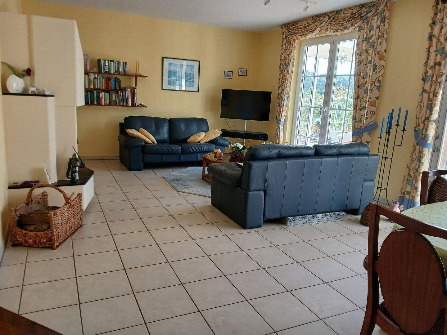 Prodej domu 132 m², pozemek 632 m², Pergweg 17, Manderscheid, Porýní-Falc Prodej domu 132 m², pozemek 632 m², Pergweg 17, Manderscheid, Porýní-Falc