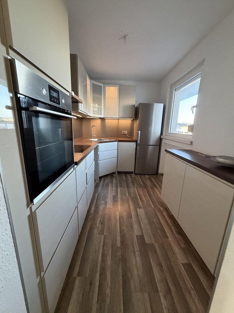 Pronájem bytu 2+1 68 m², Höfener Straße 28, Fürth, Bavorsko Pronájem bytu 2+1 68 m², Höfener Straße 28, Fürth, Bavorsko
