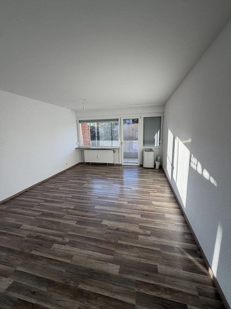 Pronájem bytu 2+1 68 m², Höfener Straße 28, Fürth, Bavorsko Pronájem bytu 2+1 68 m², Höfener Straße 28, Fürth, Bavorsko