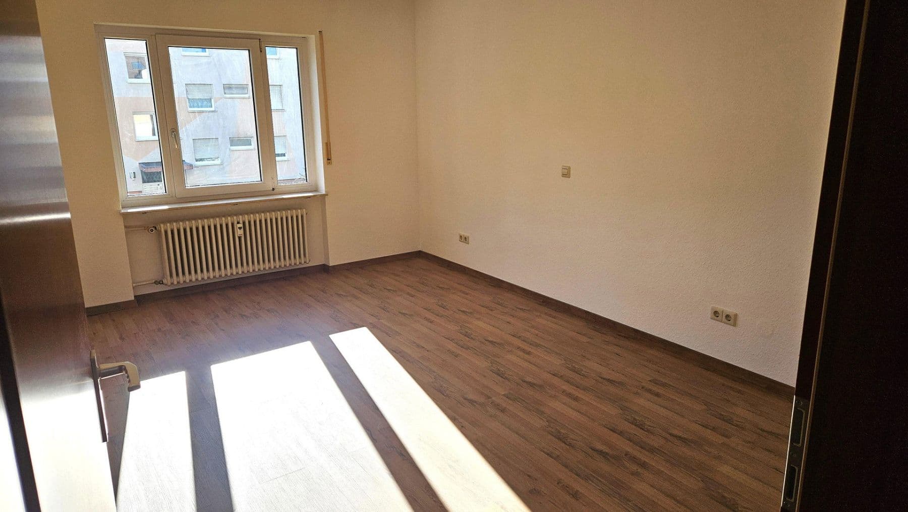 Pronájem bytu 3+kk 88 m², Wörth am Rhein, Porýní-Falc Pronájem bytu 3+kk 88 m², Wörth am Rhein, Porýní-Falc