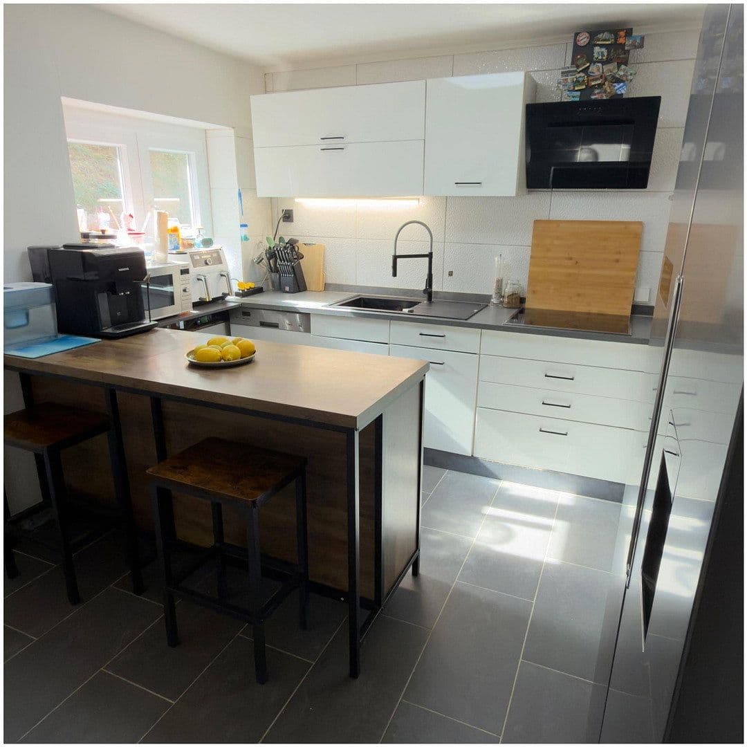 Prodej domu 161 m², pozemek 269 m², Geisingen, Bádensko-Württembersko Prodej domu 161 m², pozemek 269 m², Geisingen, Bádensko-Württembersko