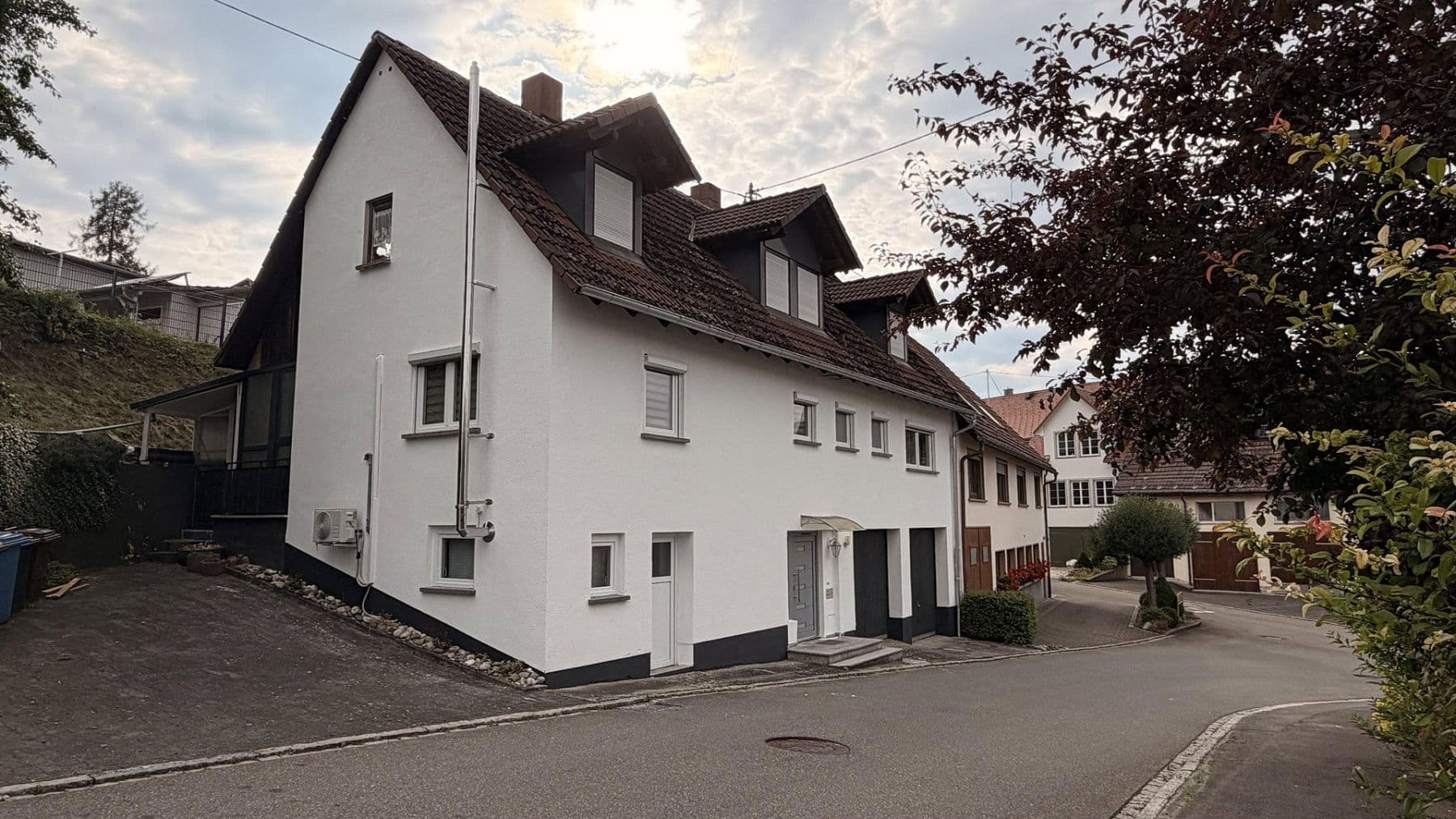 Prodej domu 161 m², pozemek 269 m², Geisingen, Bádensko-Württembersko Prodej domu 161 m², pozemek 269 m², Geisingen, Bádensko-Württembersko