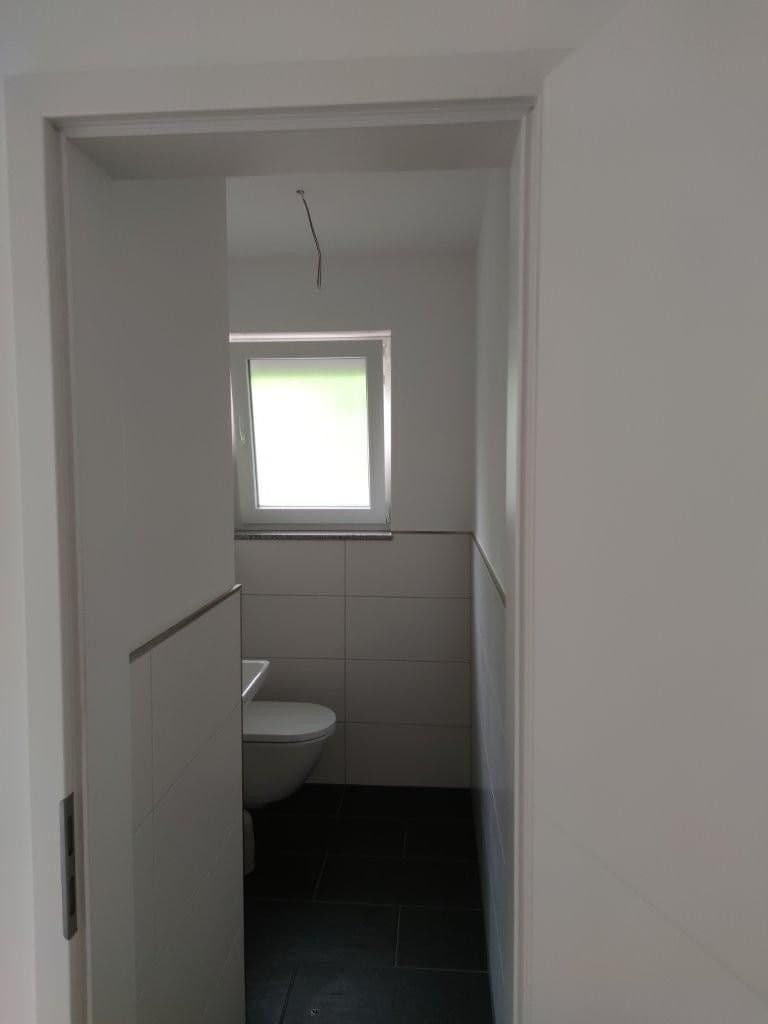 Pronájem bytu 4+1 107 m², Goetheweg 7, Eltville am Rhein, Hessen Pronájem bytu 4+1 107 m², Goetheweg 7, Eltville am Rhein, Hessen