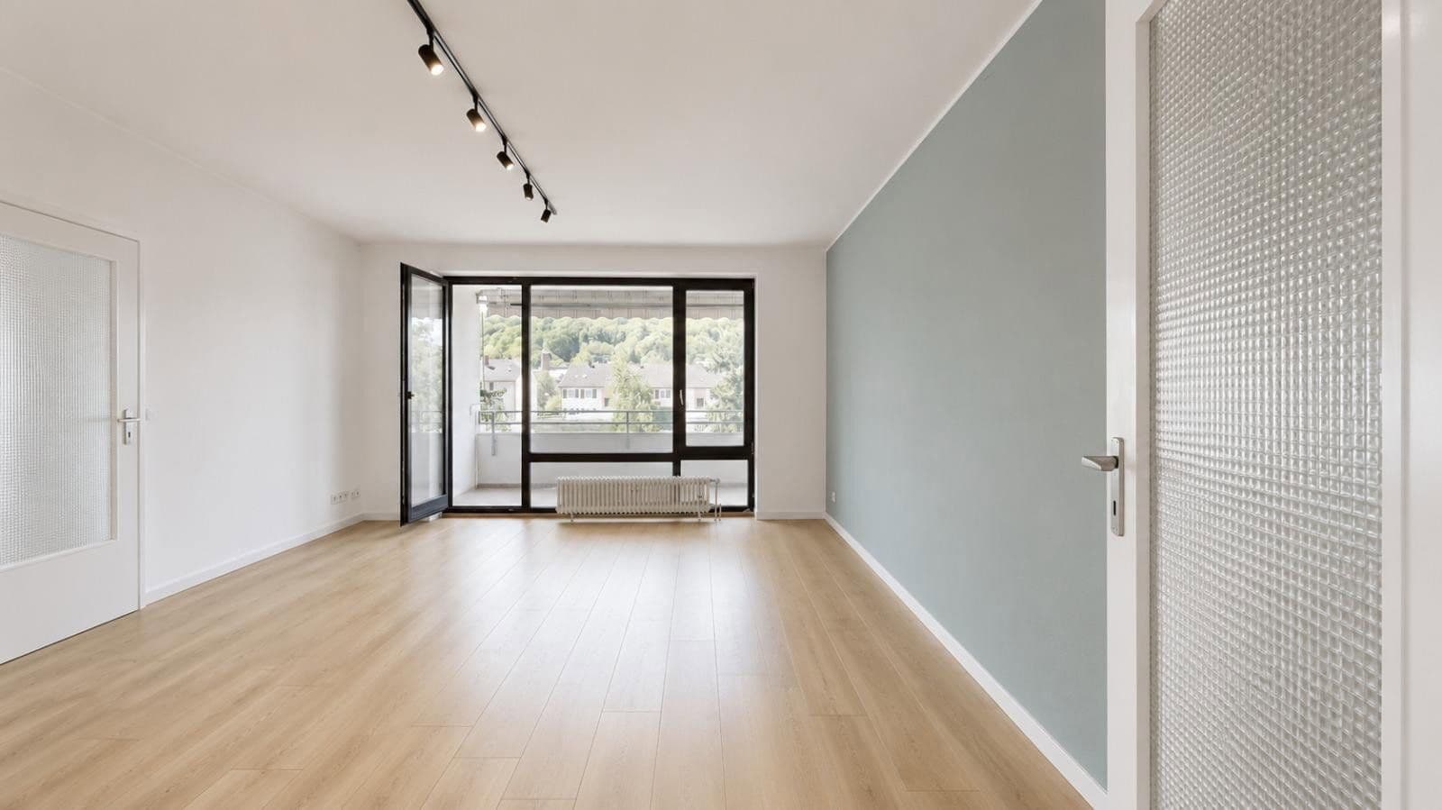 Prodej bytu 3+1 85 m², Austraße 13, Landstuhl, Porýní-Falc Prodej bytu 3+1 85 m², Austraße 13, Landstuhl, Porýní-Falc