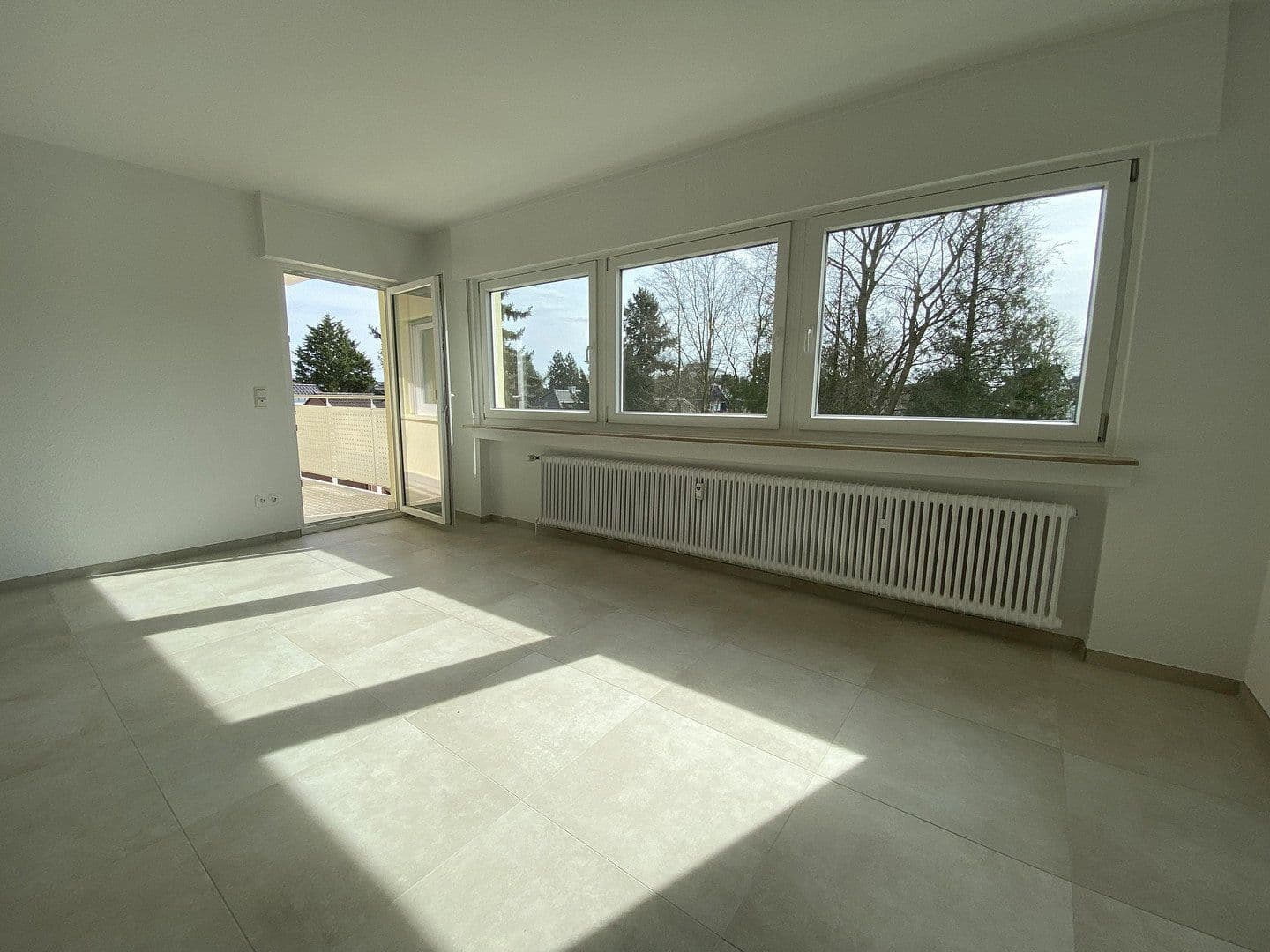 Prodej bytu 2+1 74 m², Weierstraße 0, Siegburg, Severní Porýní-Vestfálsko Prodej bytu 2+1 74 m², Weierstraße 0, Siegburg, Severní Porýní-Vestfálsko