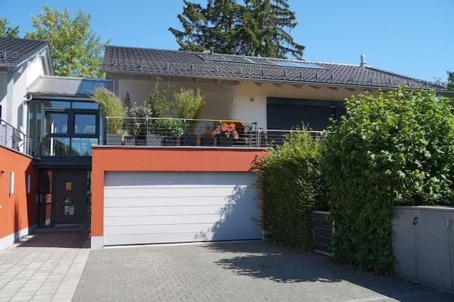 Prodej bytu 4+1 167 m², Wirthfeldweg 1, Sauerlach, Bavorsko Prodej bytu 4+1 167 m², Wirthfeldweg 1, Sauerlach, Bavorsko