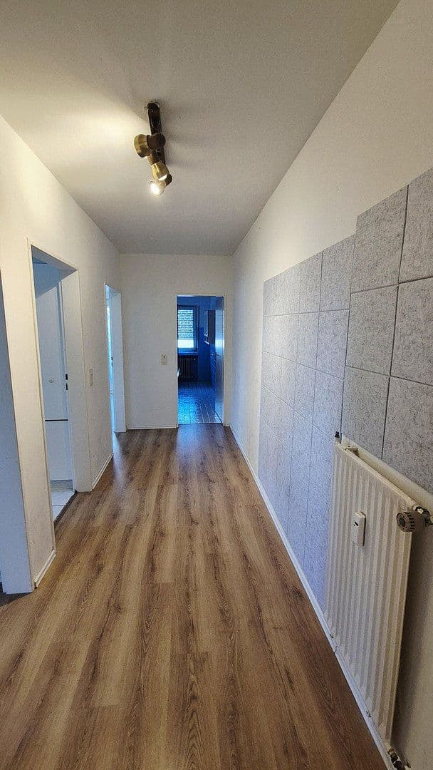 Pronájem bytu 2+1 56 m², Paul-Langen-Str. 39, Bonn, Severní Porýní-Vestfálsko Pronájem bytu 2+1 56 m², Paul-Langen-Str. 39, Bonn, Severní Porýní-Vestfálsko
