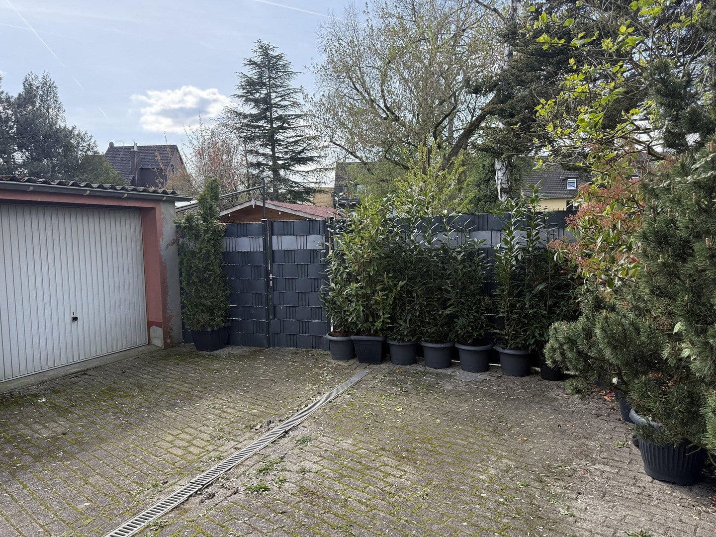 Prodej domu 499 m², pozemek 1.053 m², Jägerstr. 23, Oberhausen, Severní Porýní-Vestfálsko Prodej domu 499 m², pozemek 1.053 m², Jägerstr. 23, Oberhausen, Severní Porýní-Vestfálsko