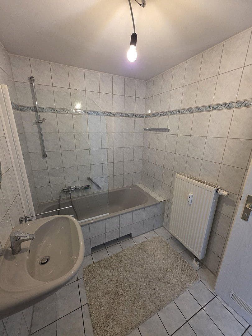 Prodej bytu 3+1 72 m², Sachsenheim, Bádensko-Württembersko Prodej bytu 3+1 72 m², Sachsenheim, Bádensko-Württembersko