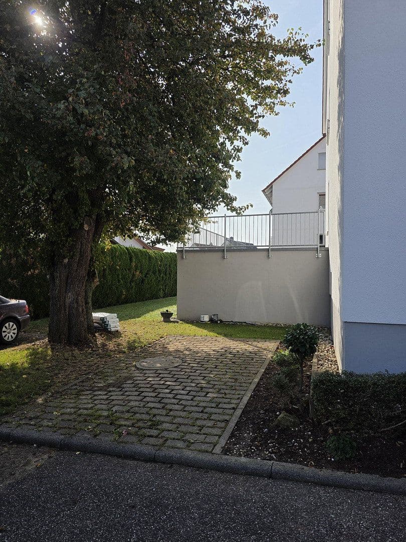 Prodej bytu 3+1 72 m², Sachsenheim, Bádensko-Württembersko Prodej bytu 3+1 72 m², Sachsenheim, Bádensko-Württembersko