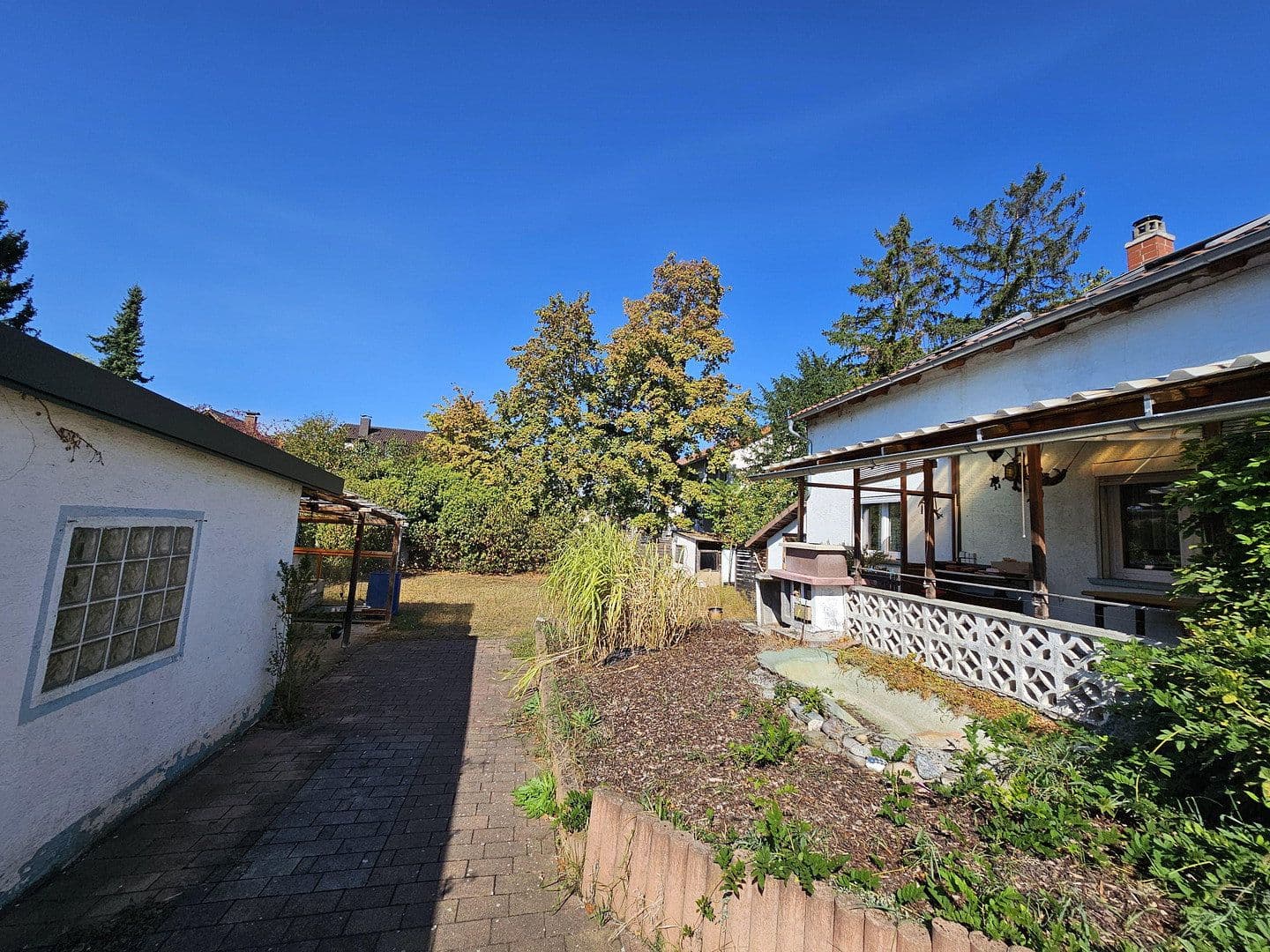 Prodej domu 130 m², pozemek 600 m², Mannheim, Bádensko-Württembersko Prodej domu 130 m², pozemek 600 m², Mannheim, Bádensko-Württembersko