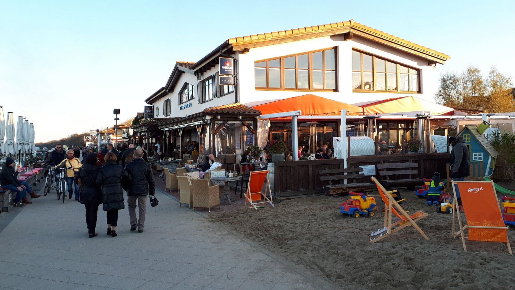 Prodej bytu 2+1 47 m², Hafenstr. 18, Kühlungsborn, Mecklenburg-Vorpommern Prodej bytu 2+1 47 m², Hafenstr. 18, Kühlungsborn, Mecklenburg-Vorpommern